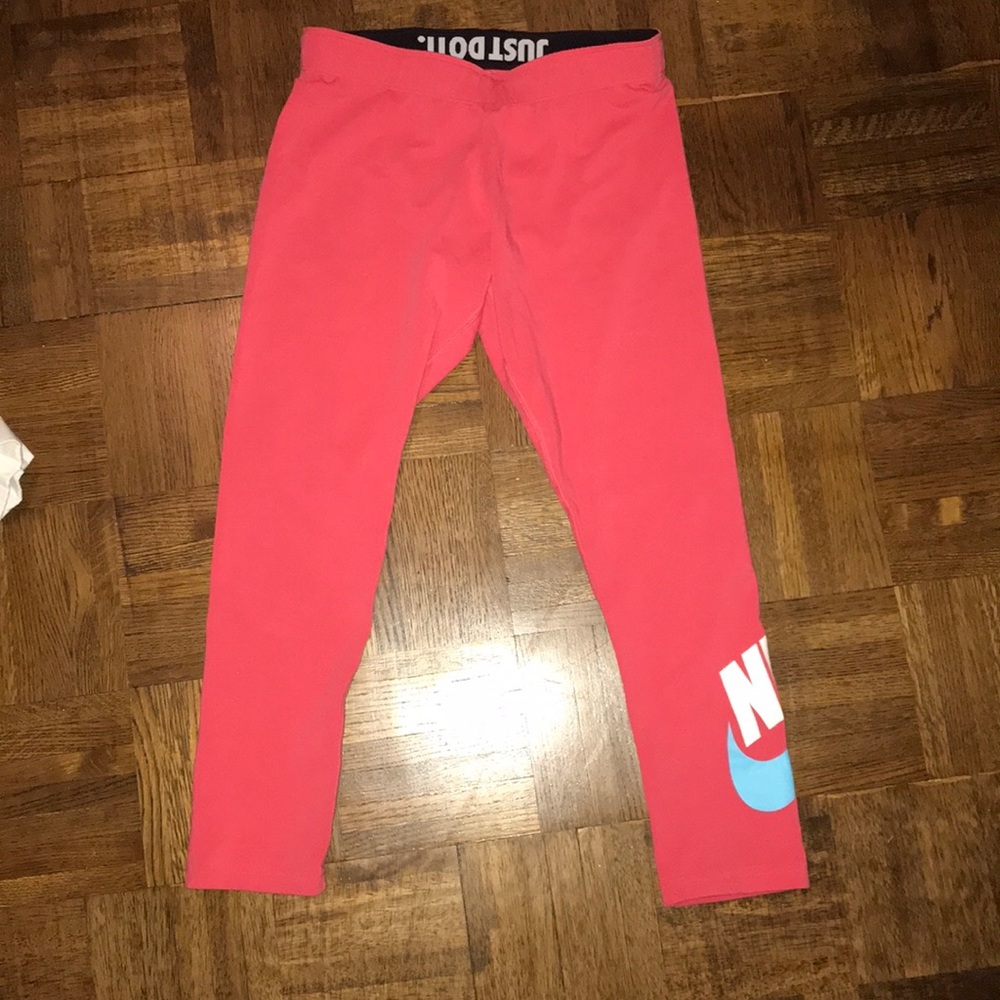 Pink nike work out pants! Never worn!